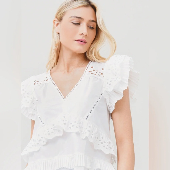 Hunter Bell Carlton Eyelet Flutter Sleeve Top in White Size XS - Picture 3 of 10